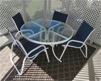 Patio Furniture Set - Round Glass Table w/(4) Canv