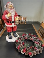 Santa Clause Resin Figurine & Pinecone Wreath