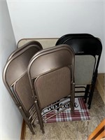 Card Table w/ 6 Chairs
