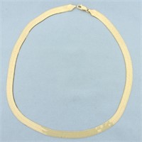 Herringbone Choker Necklace in 14k Yellow Gold