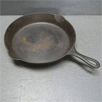 Cast Iron #11 Griswold Fry Pan w/ Heat Ring