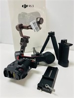 DJI RS 3, 3-AXIS GIMBAL FOR DSLR AND MIRRORLESS