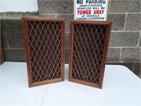 Vintage pioneer CS 66 speakers. Cabinets are in