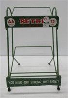 Petri store wire rack. Measures: 11" H x 7" W.