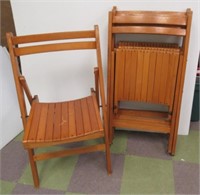Set of (4) Wood Folding Chairs.