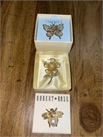 3 vintage Brooches crystal and pearl