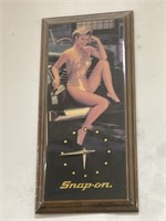 Snap On battery operated wall clock