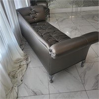 1X Luxury American Style High Back love seat sofa