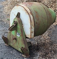 3 pt. concrete mixer, clean drum, shows rust,