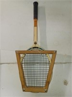 F7) Vintage tennis racket with frame.