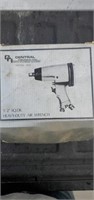 Central pneumatic air wrench