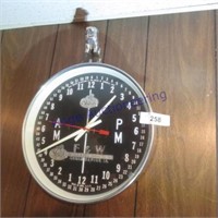Mack wall clock, electric