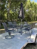 Complete patio set, table, 6 chairs, umbrella