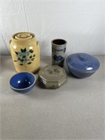 Vintage storage crock, spoon holder, ceramic