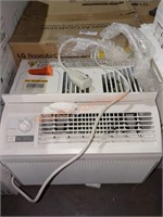 LG 5,000 BTU 115-Volt Window Air Conditioner
