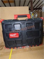 Milwaukee PACKOUT 22 in. Medium Red Tool Box