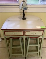 Cute Kitchen Table/ Stools