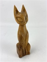Cat Carving7" tall