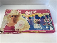 Barbie Queen of the Prom Board Game