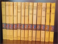 D - LOT OF 13 NANCY DREW MYSTERY BOOKS (D26)