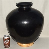 Large Dona Rosa Black Pottery Vessel Vase 15"t