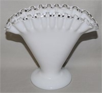 Vtg Fenton Silvercrest Milk Glass 4 3/8"t Fan Vase
