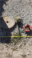 Tree stand, chainsaw not tested and grinding