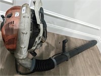 STIHL BACKPACK BLOWER, SHOWS HEAVY WEAR,