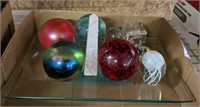 CENTERTRAY WITH BLOWN GLASS PAPER WEIGHTS