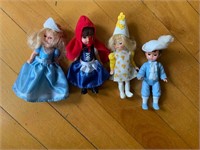 MADAME ALEXANDER McDonald's Toy Dolls.
