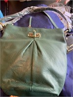NEW Forest Green leather B. Makowsky Purse