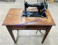 Singer Sewing Machine Table 31x30x18