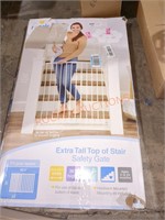 Regalo Extra Tall Top of Stairs Safety Gate