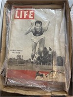 Lot of assorted Life Magazines