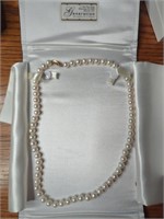 Fresh Water Pearl Necklace 14kt Gold Clasp