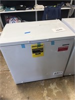 Thomson chest freezer 33inx31inx21in