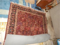 RICH COLORED ORIENTAL RUG