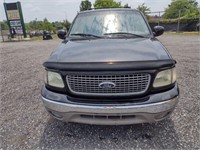 2002 Ford Expedition  5.4L V8