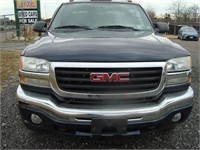 2006 GMC Sierra 2500HD 6.0L V8   STOCK # 4051