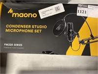 MAONO CONDENSER MICROPHONE SET…IN BOX CONDITION