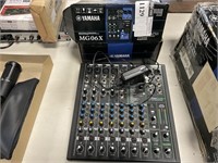 MG06X-YAMAHA MIXING CONSOLE WITH BOX..CONDITION