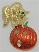 Halloween Pumpkin/Cat Gold-Tone Pin