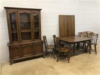 8 Pc. Modern Dining Room Suite