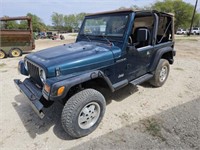 *1997 Jeep Wrangler 4WD Automatic Soft Top
