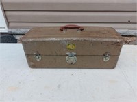 Metal Union Tackle Box / Tool Chest Vintage ?
