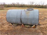 500 Ggl. Metal Water Tank on metal skids