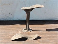 Antique Cast Iron No. 2 Cobbler's Shoe Anvil