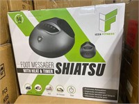 Izza Fitness shiatsu foot massager with heat
