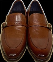 New—Carrucci Perforated Buckle Loafer Brown Shoes