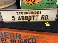 5 Abbottt Road Street Sign